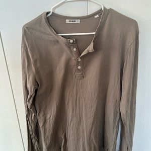 Men’s Buckmason Costal Gray Henley Size Small